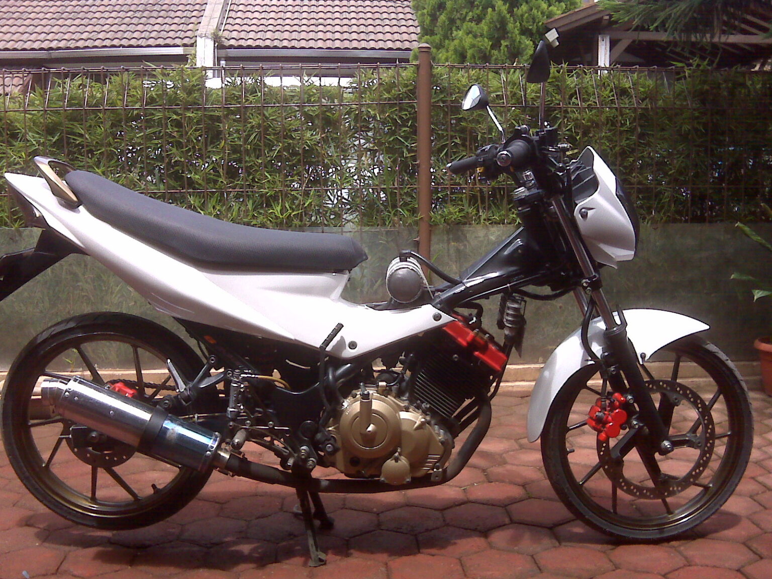 Kumpulan Modif Satria Fu Hitam Keren Yang Terbaik - Blog Pengajar Tekno