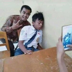 Kumpulan Gambar Lucu Bikin Ngakak Sampe Sakit Perut Terbagus - Blog