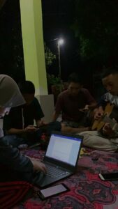Kumpulan Foto Kerja Kelompok Terbagus dan Terlengkap - Blog Pengajar Tekno